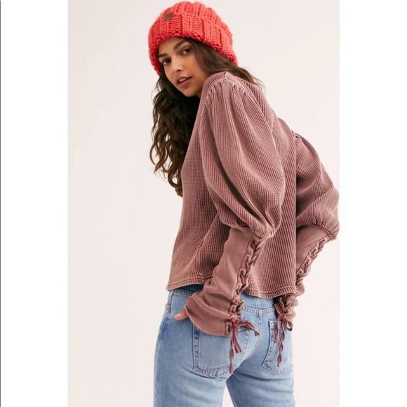 FREE PEOPLE Waffle Thermal Crew Medieval Lace Up Sleeves Pleated Shoulder XS - Picture 2 of 11
